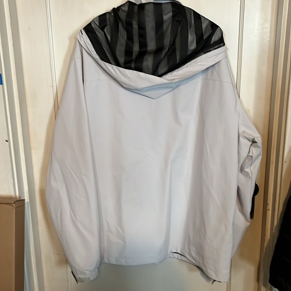 NWOT Moerdeng creme and black hooded full zip jacket size 2XL - Picture 3 of 3